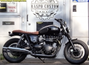 TRIUMPH BONNEVILLE T100