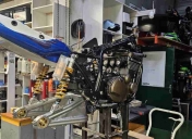 Installation de la carrosserie Ar pour remontage des accessoires internes
