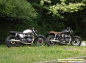 Vue des 2 Triumph T100