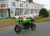 Reportage pour Café Racer sur le circuit de Gueux-Reims